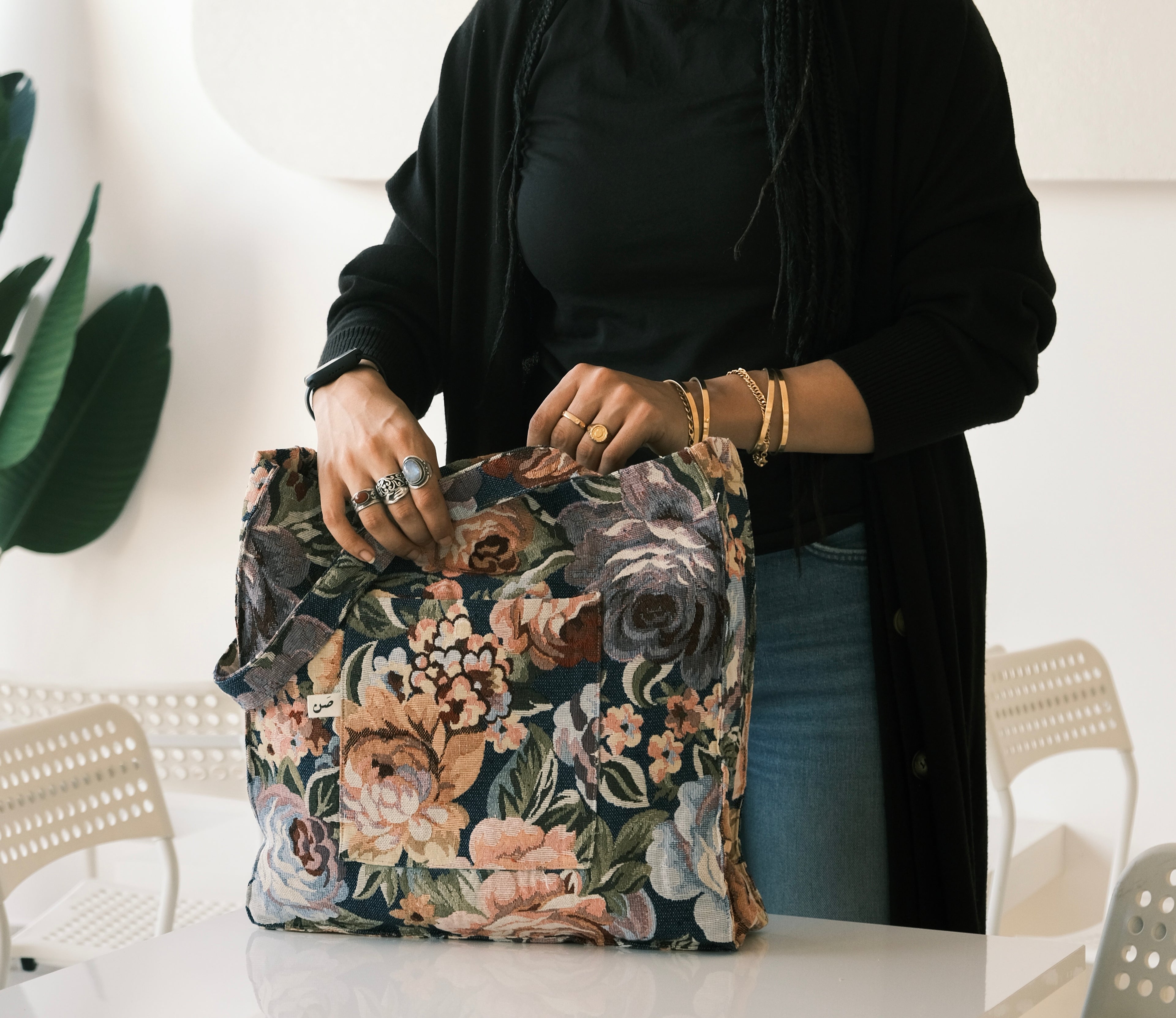 roses large tote bag