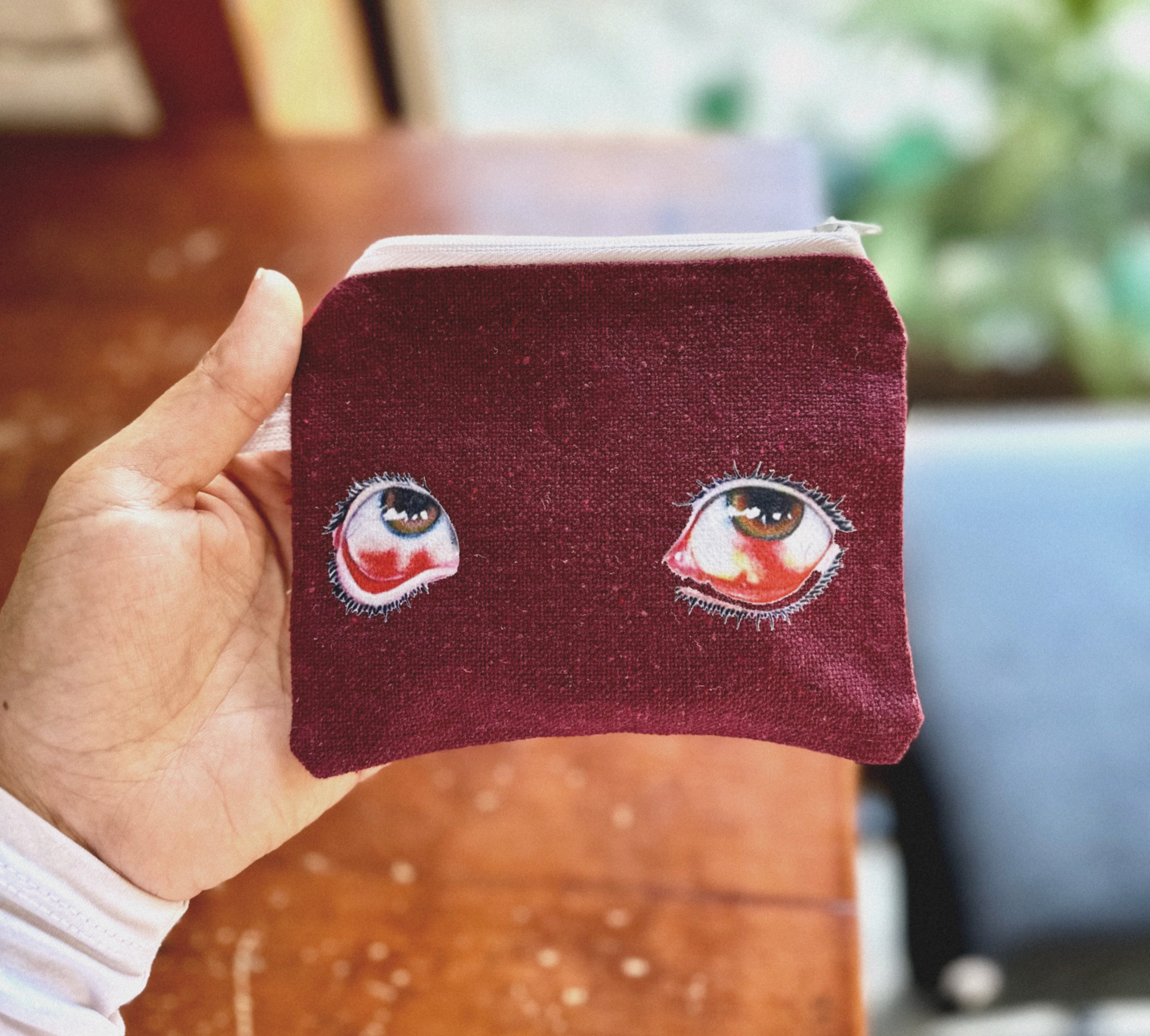 tired eyes - coin pouch