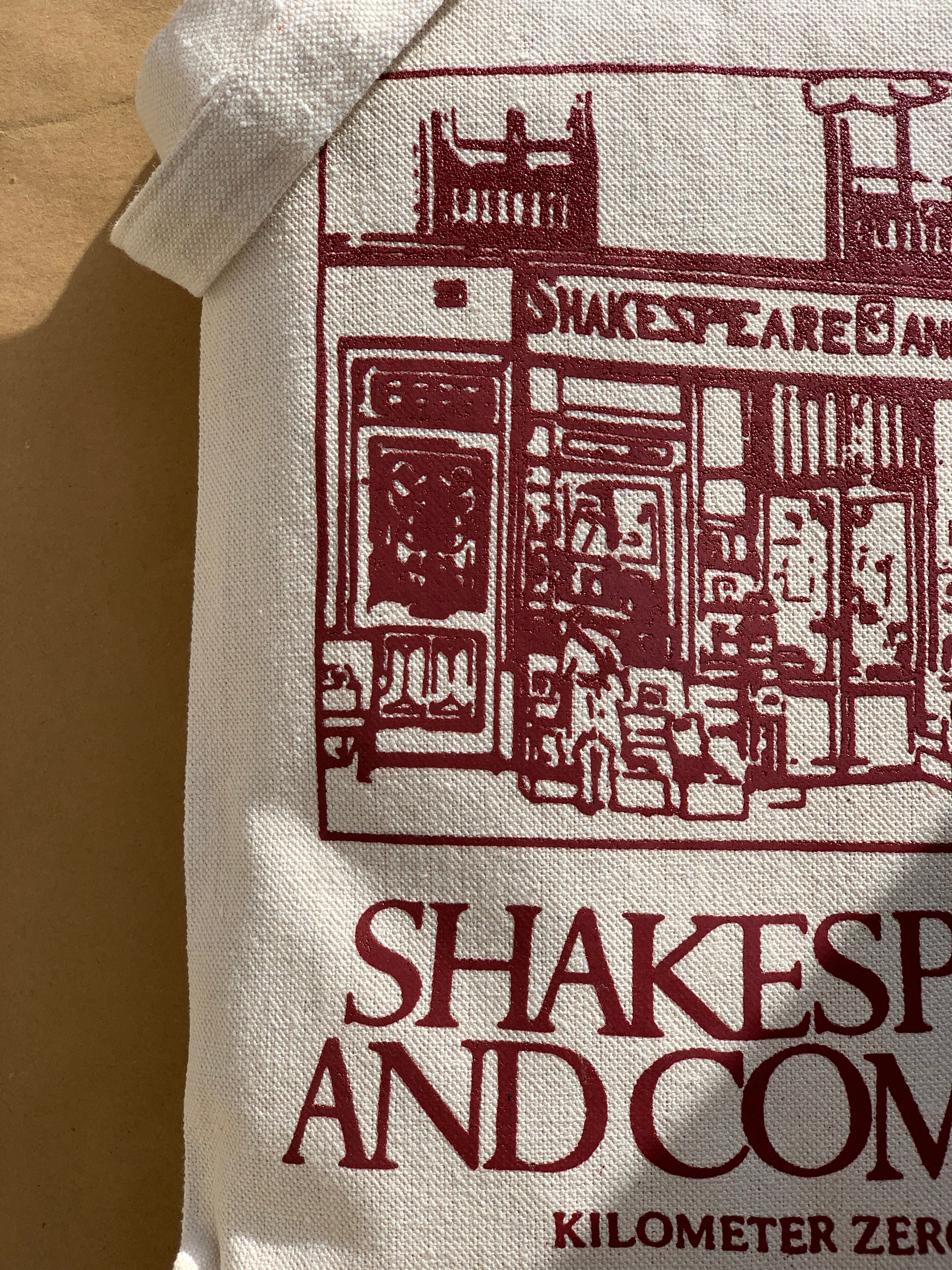 Shakespeare and company - medium tote bag