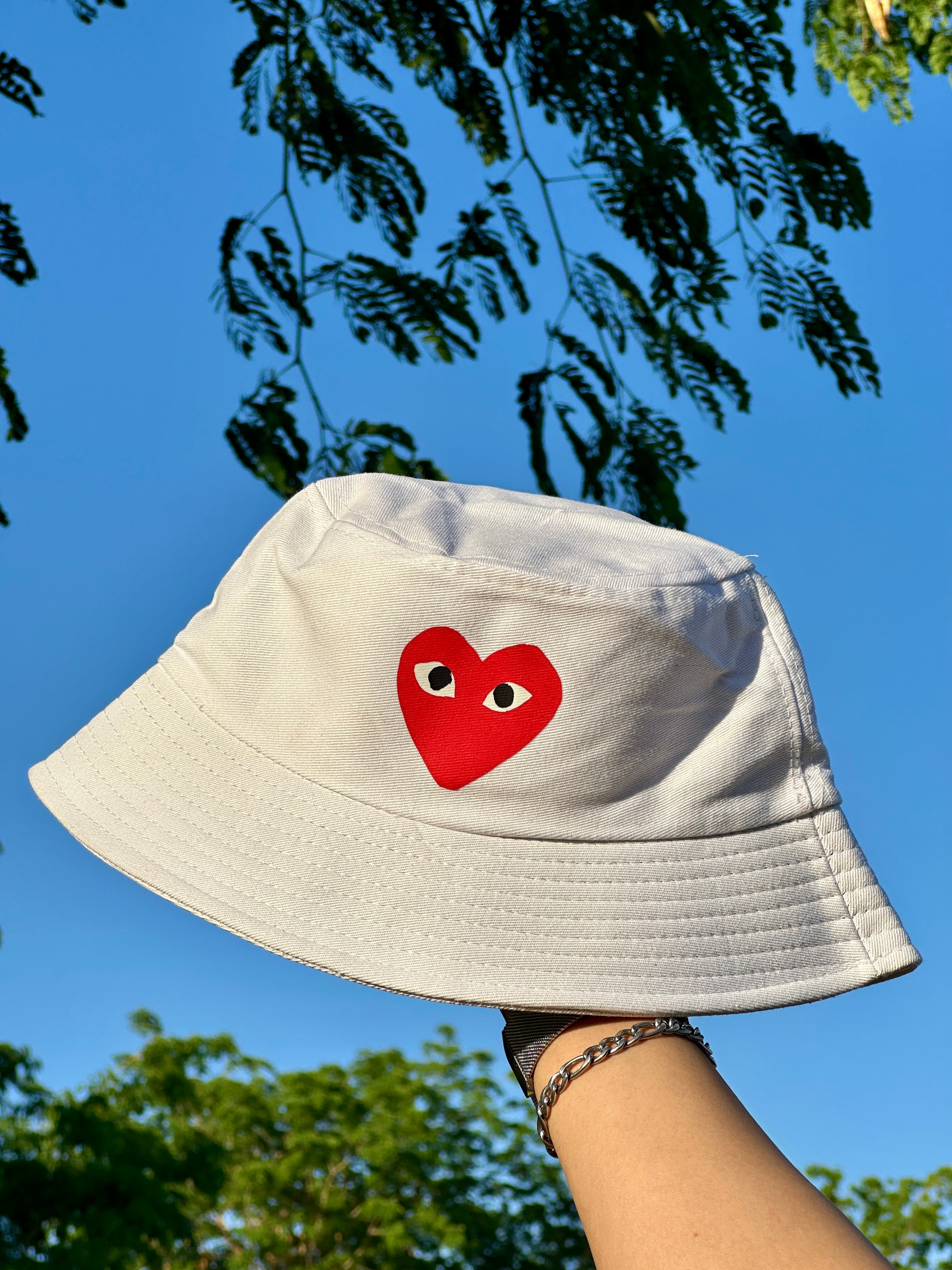 Heart - Bucket Hat