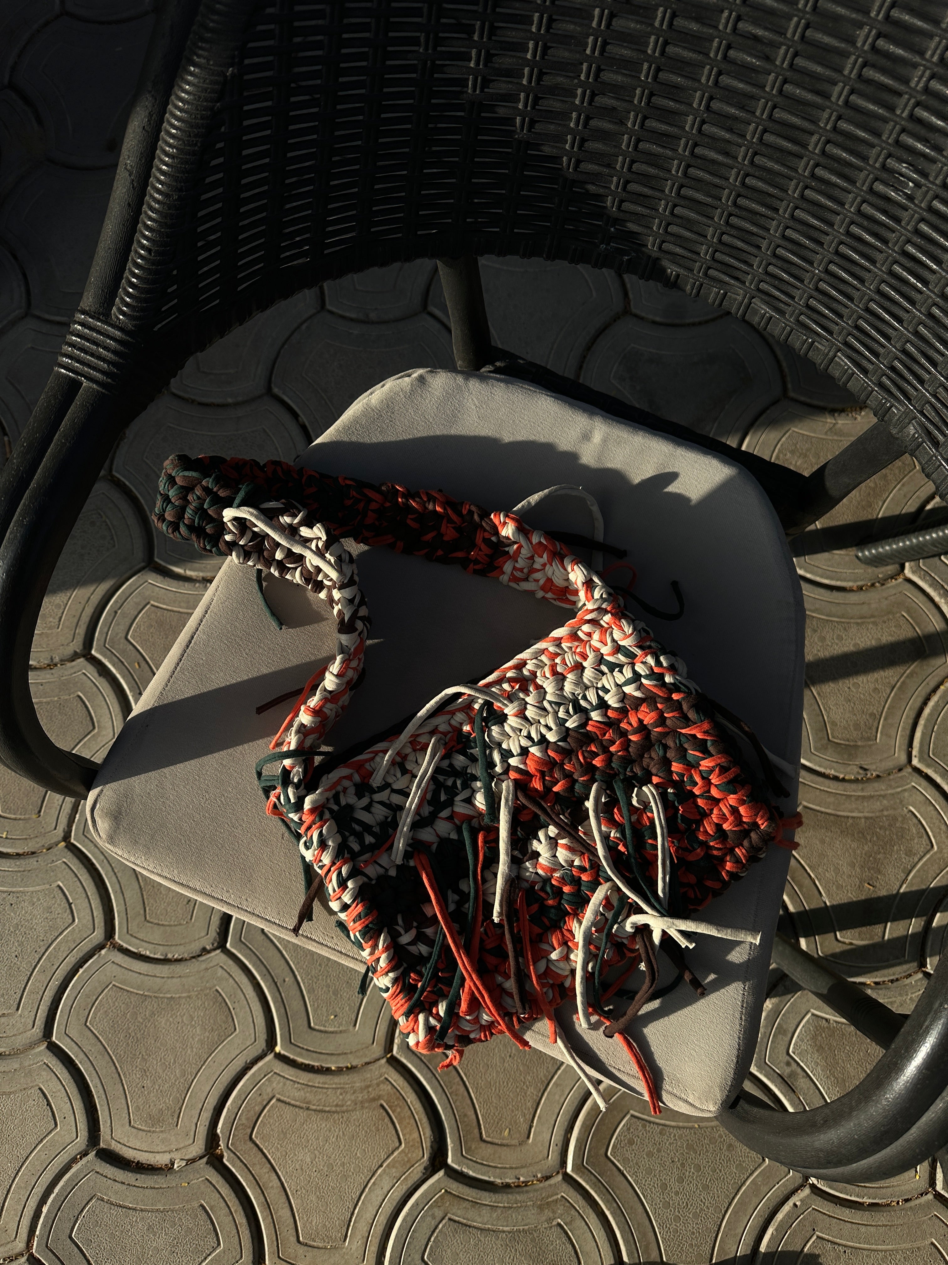 sunset- crochet bag