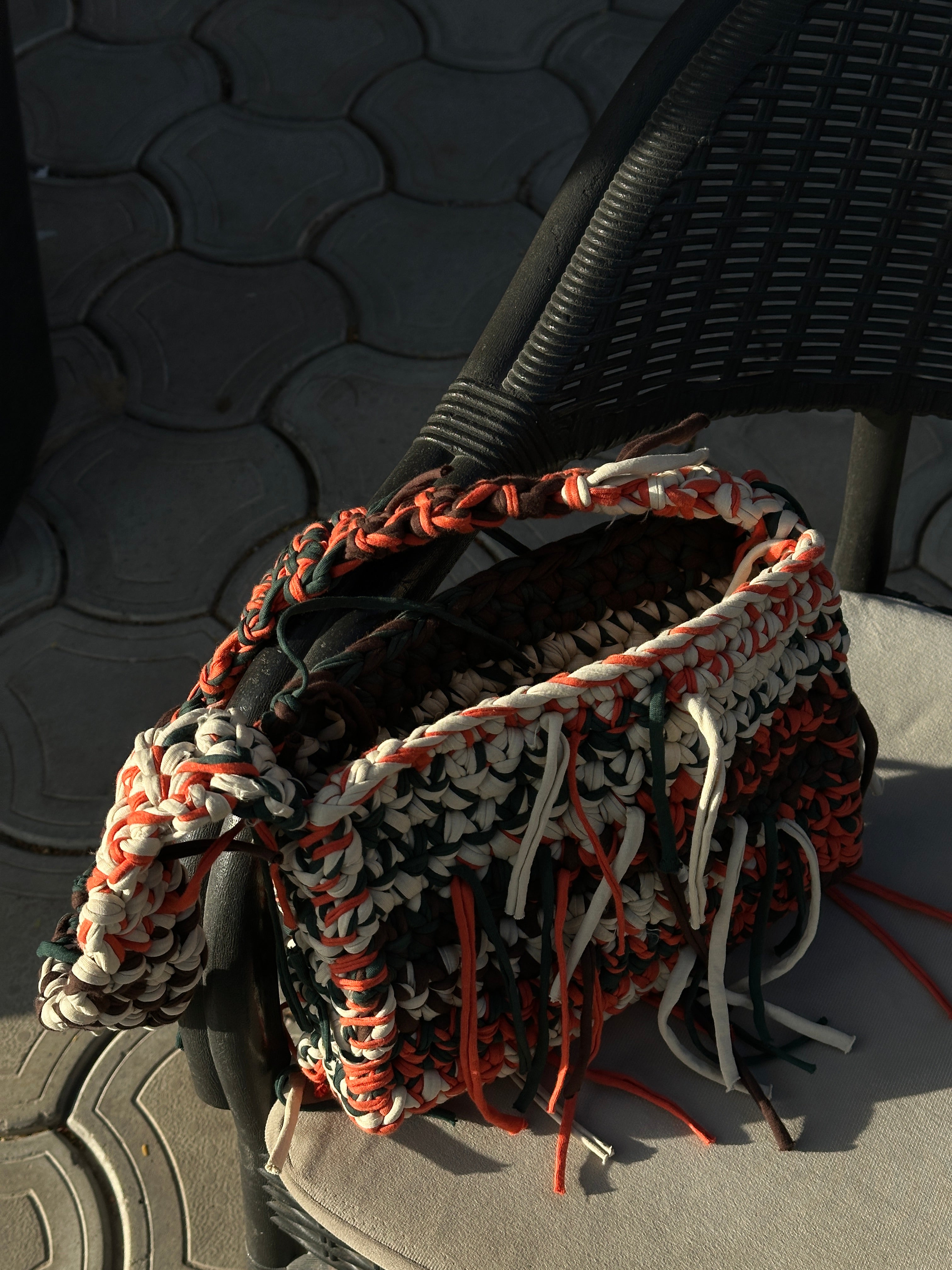 sunset- crochet bag