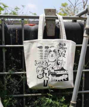 Cry - large off white tote bag