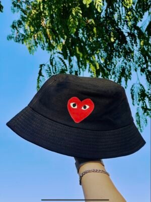 heart - black bucket hat