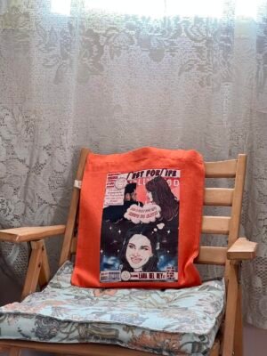 lana del ray - orange medium tote bag