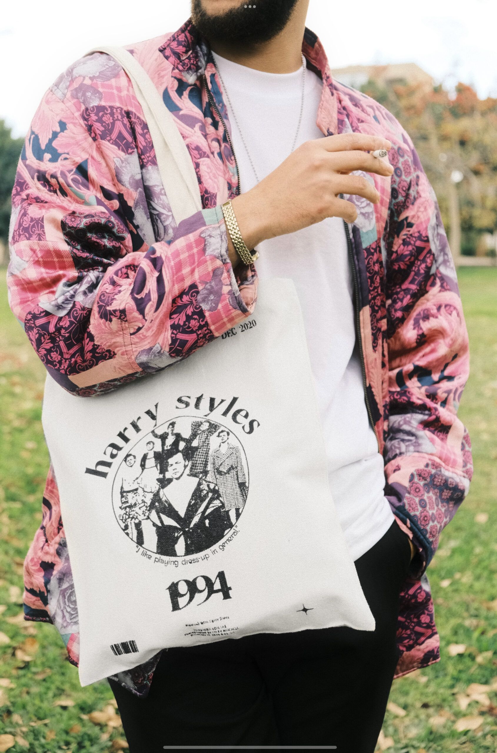 medium printed tote bags