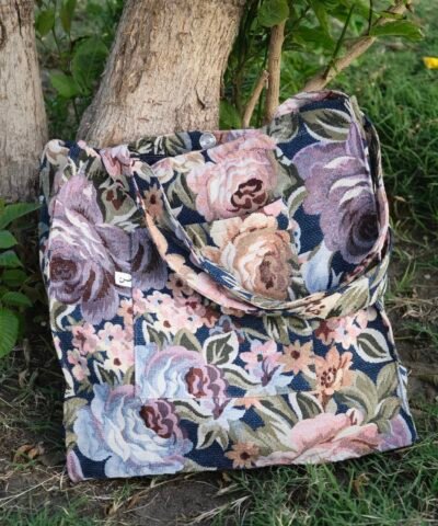 roses large tote bag