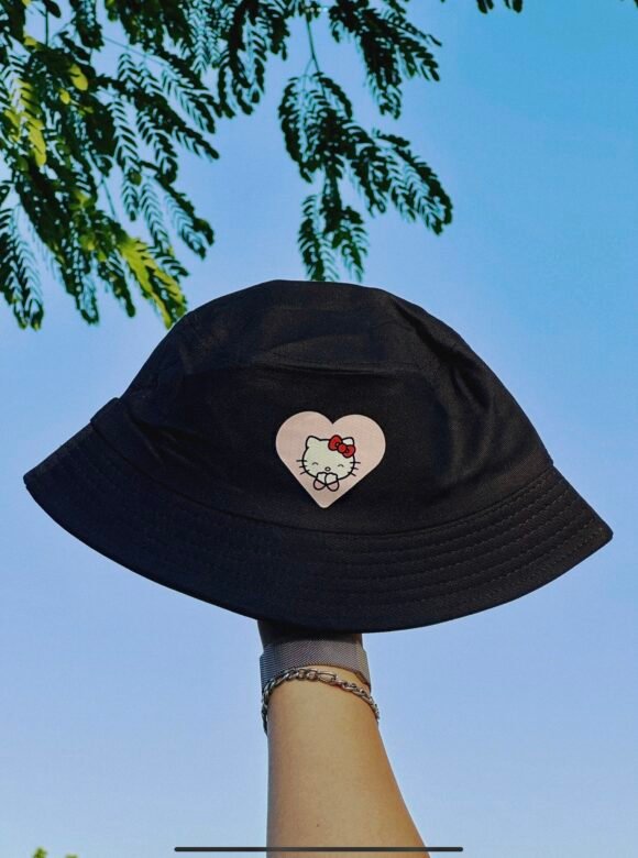 hello kitty- black bucket hat