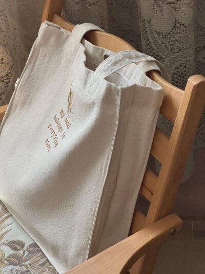 Sun bag- large embroidery off white tote bag