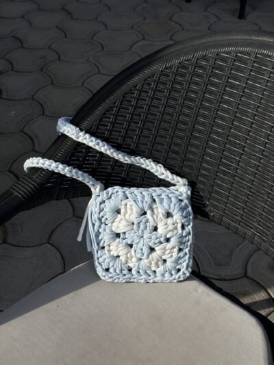 ice - crochet cross bag