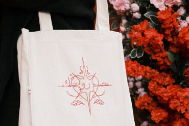 حب روحك - large off white tote bag - Image 2