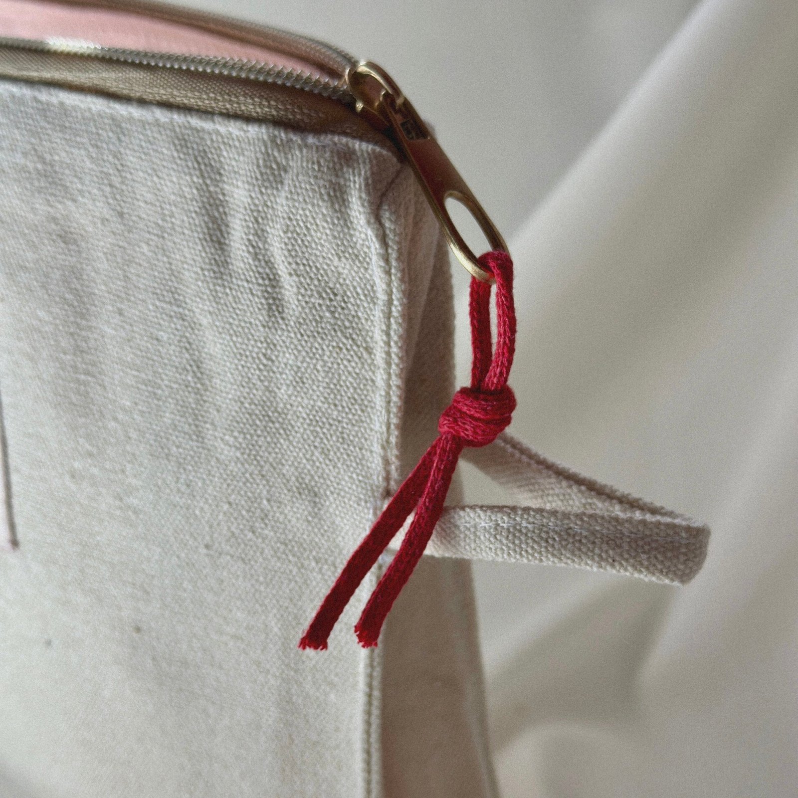 Ivory Pouch - Image 4