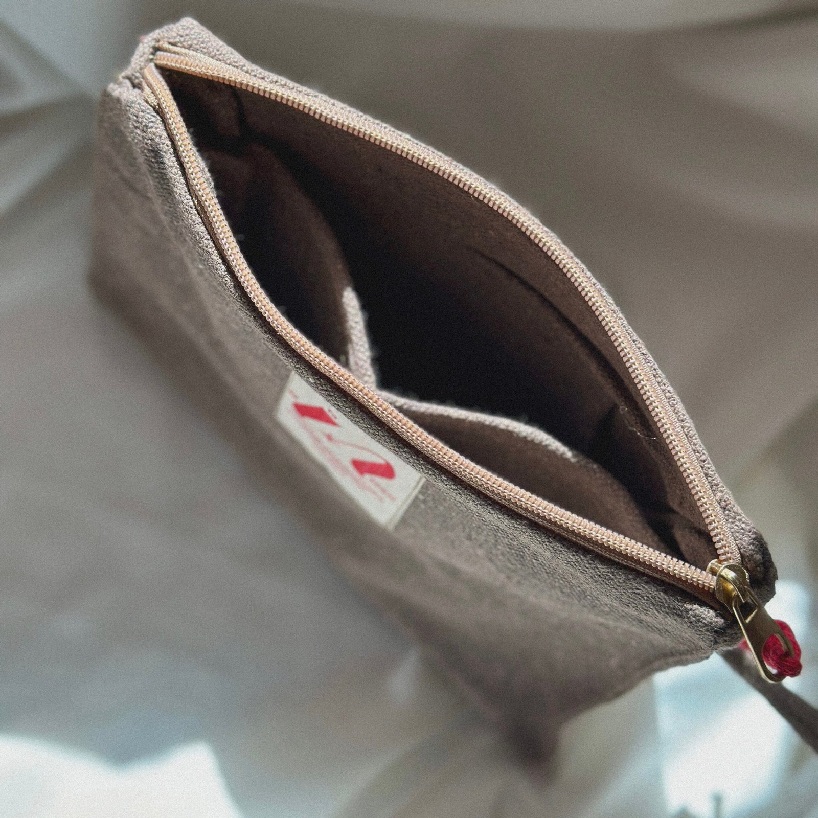 Earth Brown pouch - Image 4